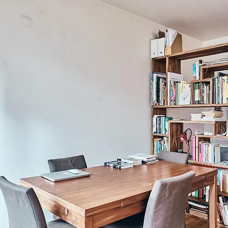 Cozy Small Artist Studio Paris