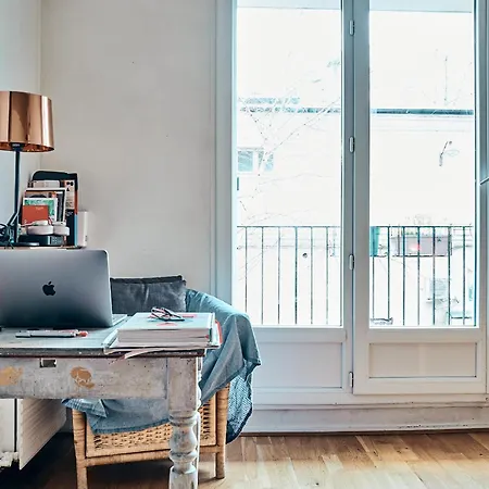 Cozy Small Artist Studio شقة *
