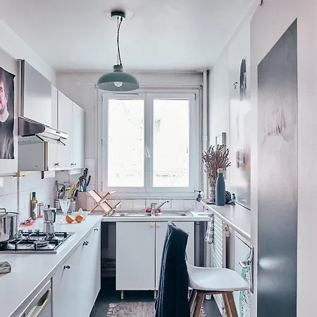 Apartment Cozy Small Artist Studio Paris